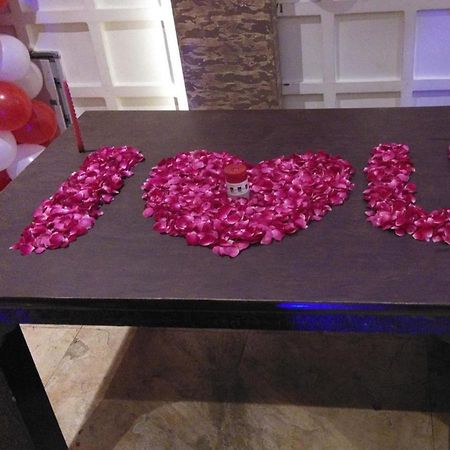 Hotel Yash Inn Mirzāpur Eksteriør billede
