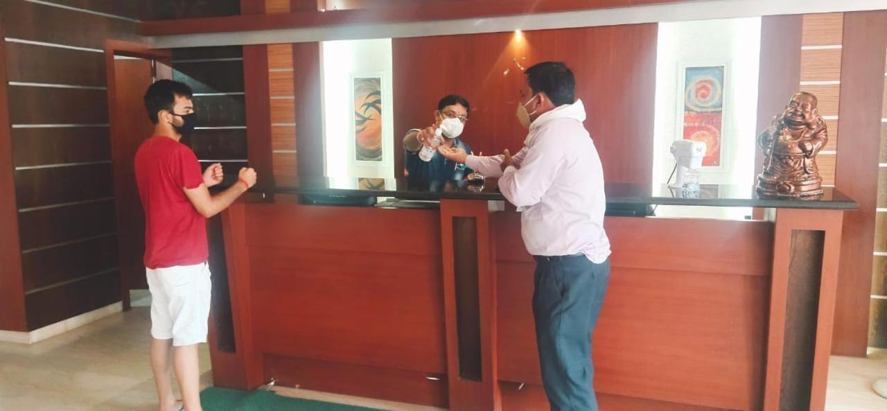 Hotel Yash Inn Mirzāpur Eksteriør billede