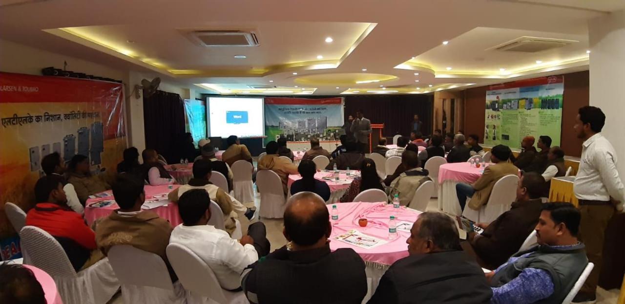 Hotel Yash Inn Mirzāpur Eksteriør billede