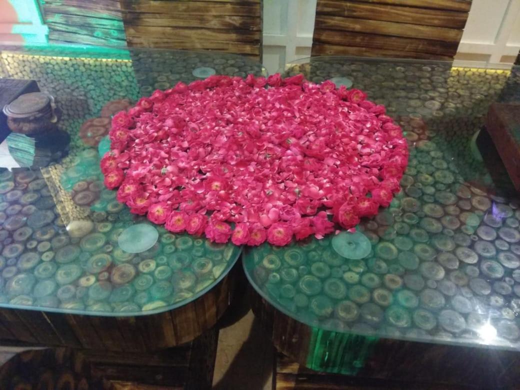 Hotel Yash Inn Mirzāpur Eksteriør billede
