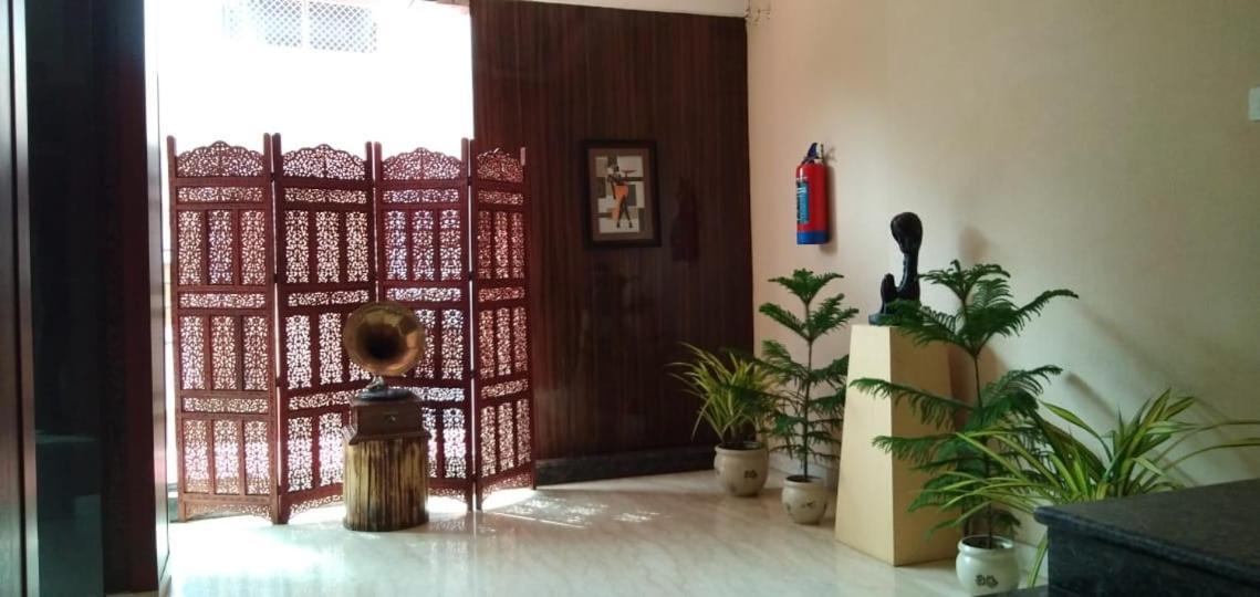 Hotel Yash Inn Mirzāpur Eksteriør billede